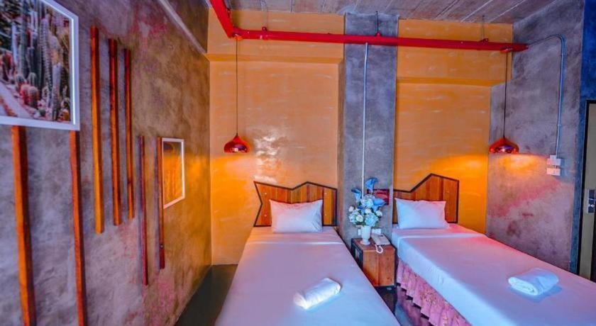 Ps Extra Hotel Хатъяй Экстерьер фото
